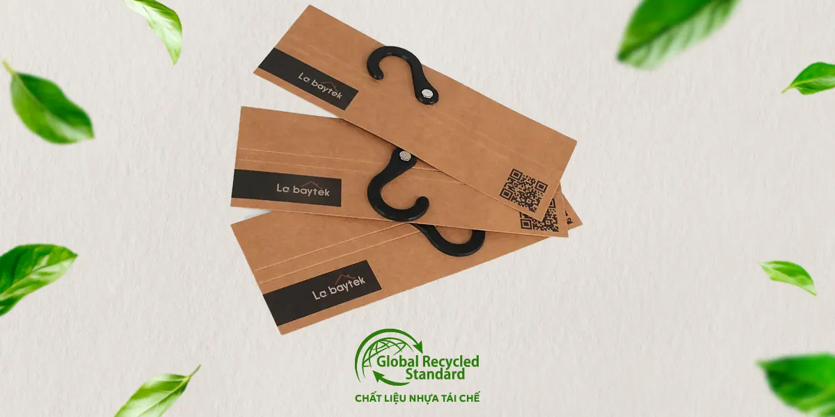 Bảng treo mẫu vải và móc nhựa treo vải