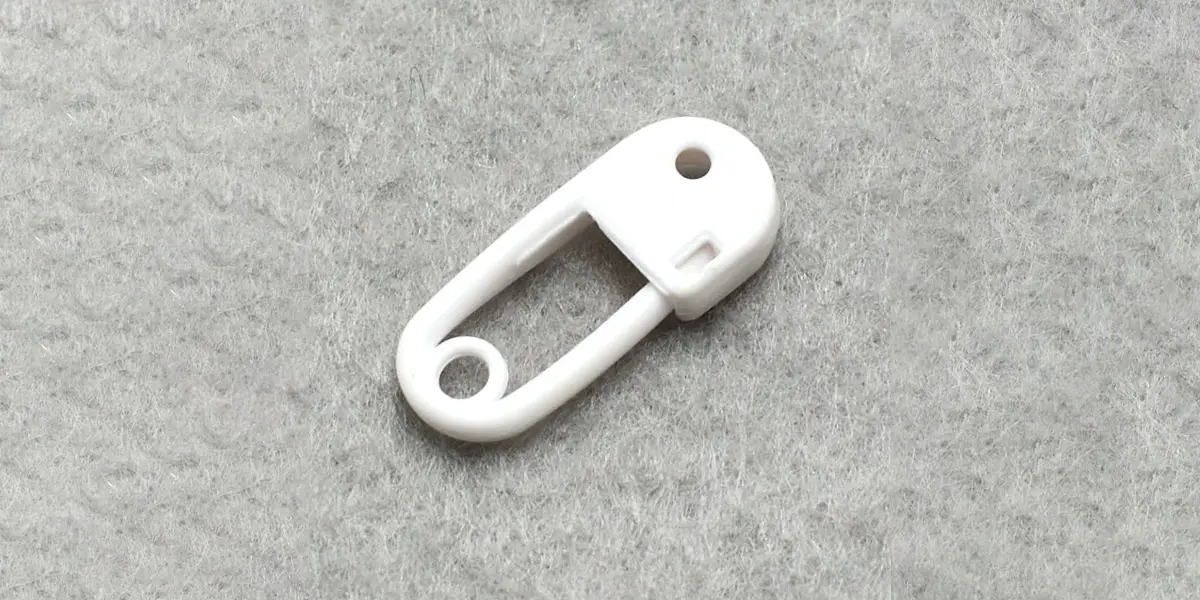 Đặc điểm của kim băng nhựa