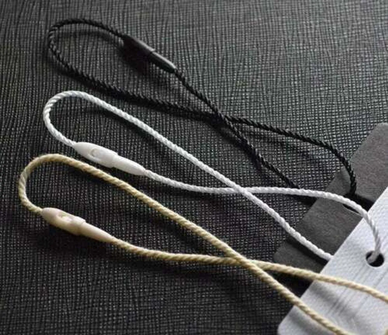 dây treo nhãn mác