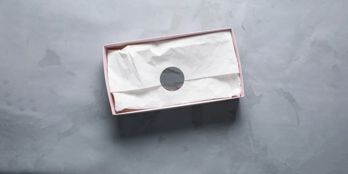 Giấy Poluya đóng gói quần áo may mặc