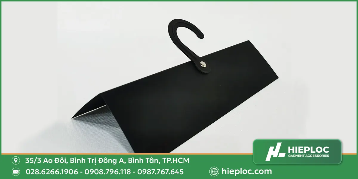 Thông tin cần có khi sử dụng móc treo mẫu vải